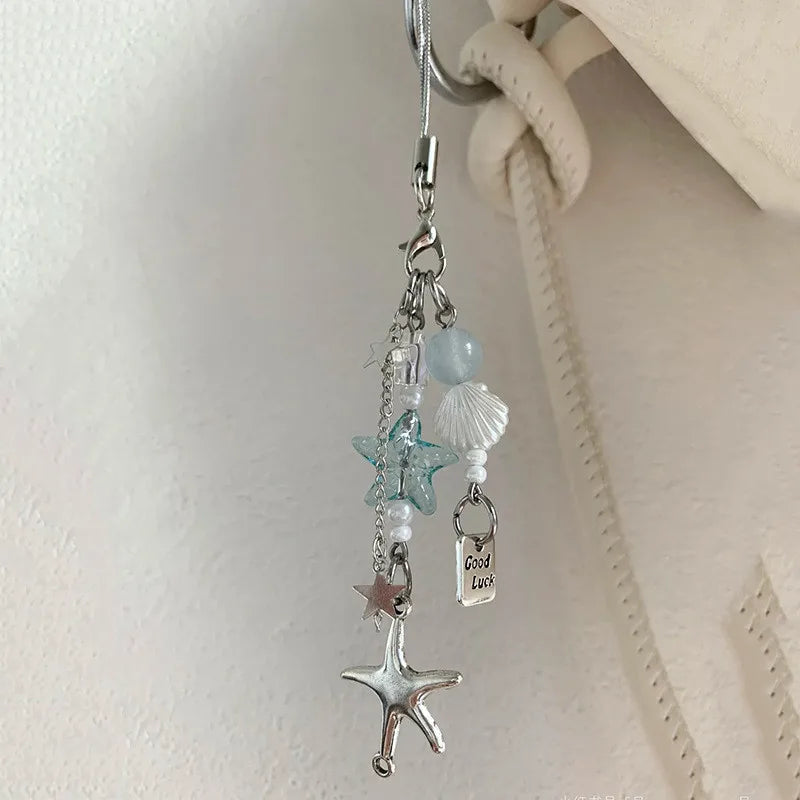 Phone Jewelry Plant Phone Charm Hangings Lucky Four Leaf Grass Phone Strap Keychain Acrylic Charm Suitable for Bags and Keys